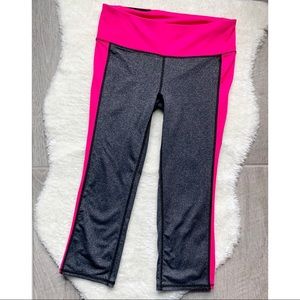 GapFit Cropped Leggings
